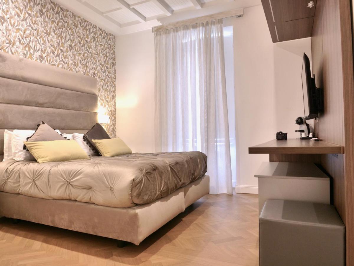 Helmirage Trevi Suite Рим Екстериор снимка