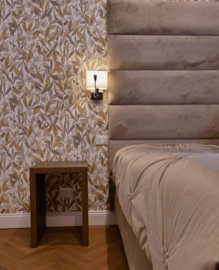 Helmirage Trevi Suite Рим Екстериор снимка