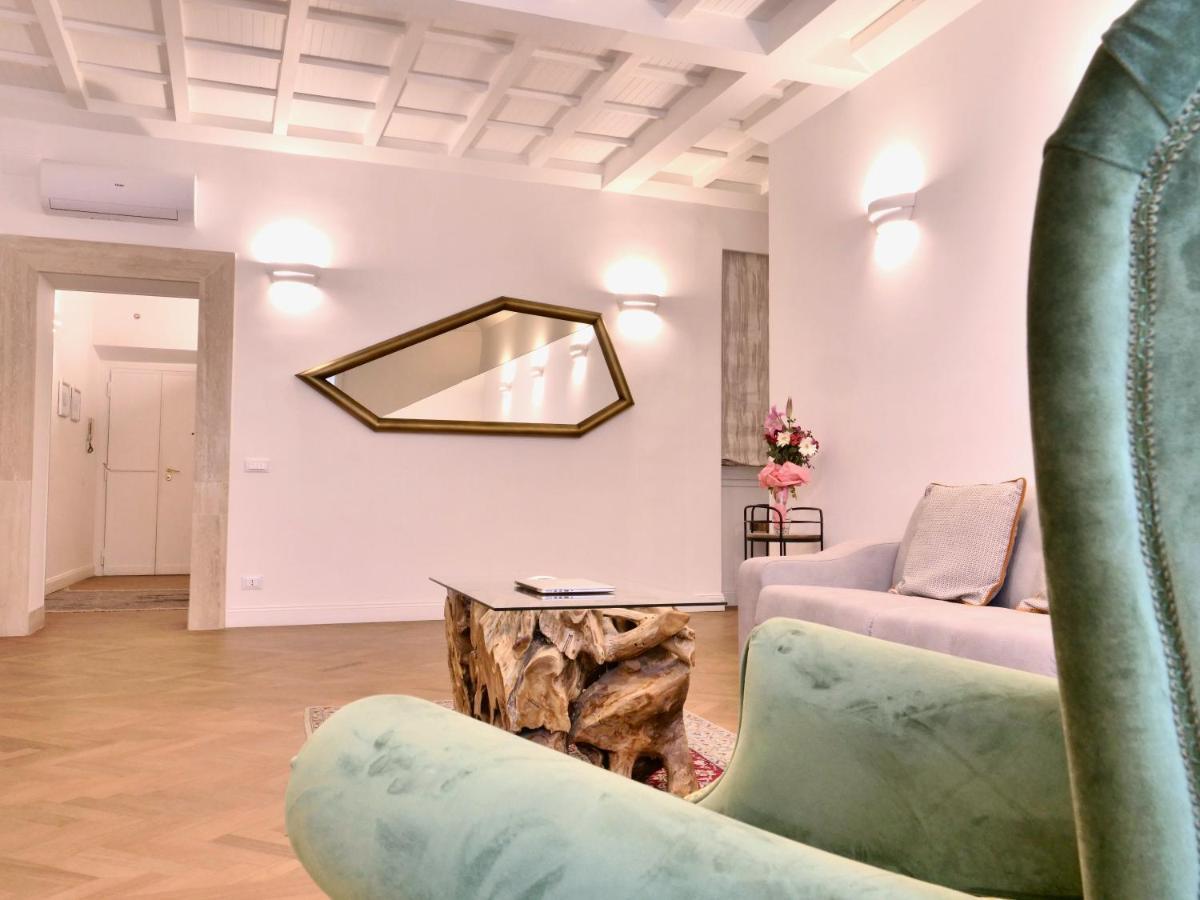 Helmirage Trevi Suite Рим Екстериор снимка